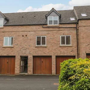 https://42-tannery-mews.yorkshirehotels.net